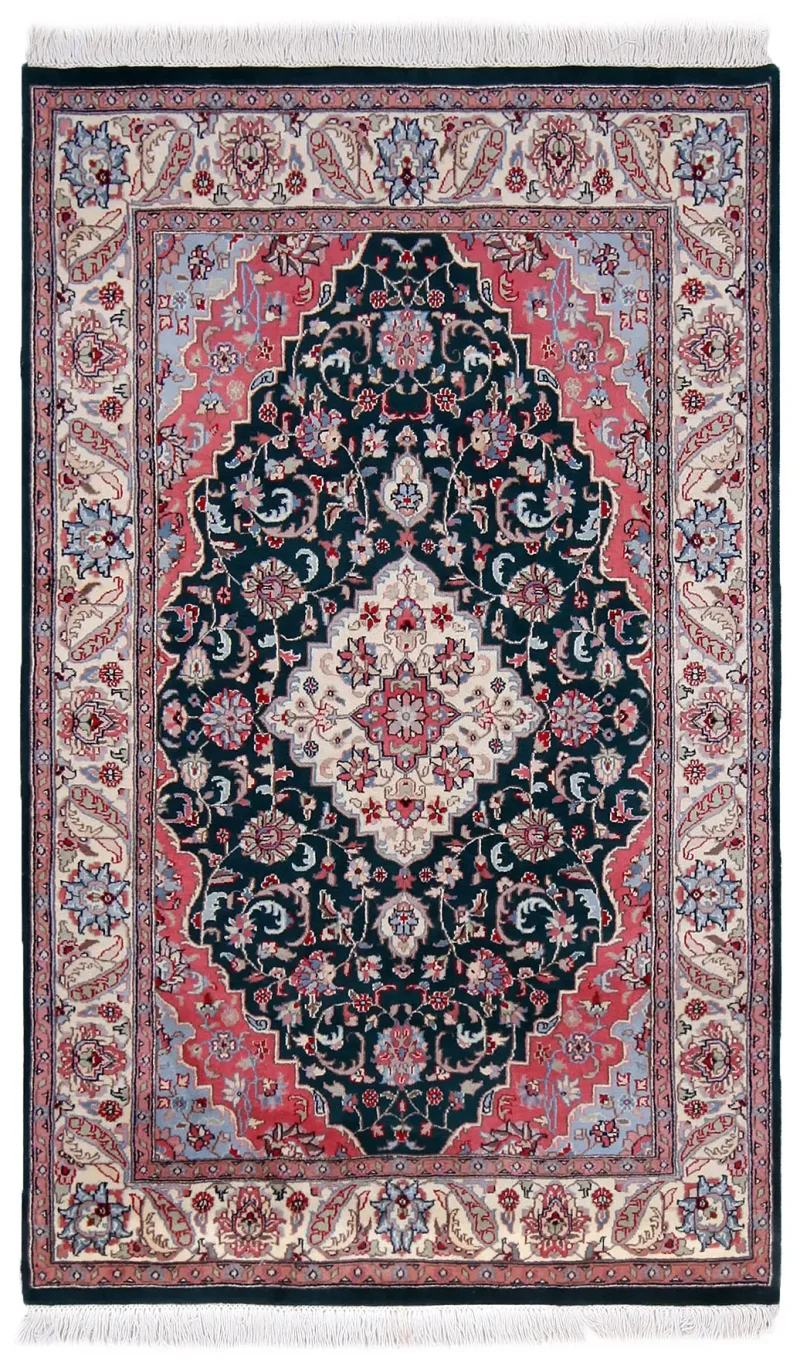 Indian Wool Kashan Ivory  -  4'  x  6' 3''